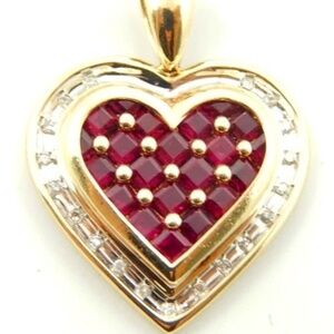 ESTATE 10K YELLOW GOLD RUBY DIAMOND HEART 0.75x1 INCH PENDANT 3.0 GRAMS
